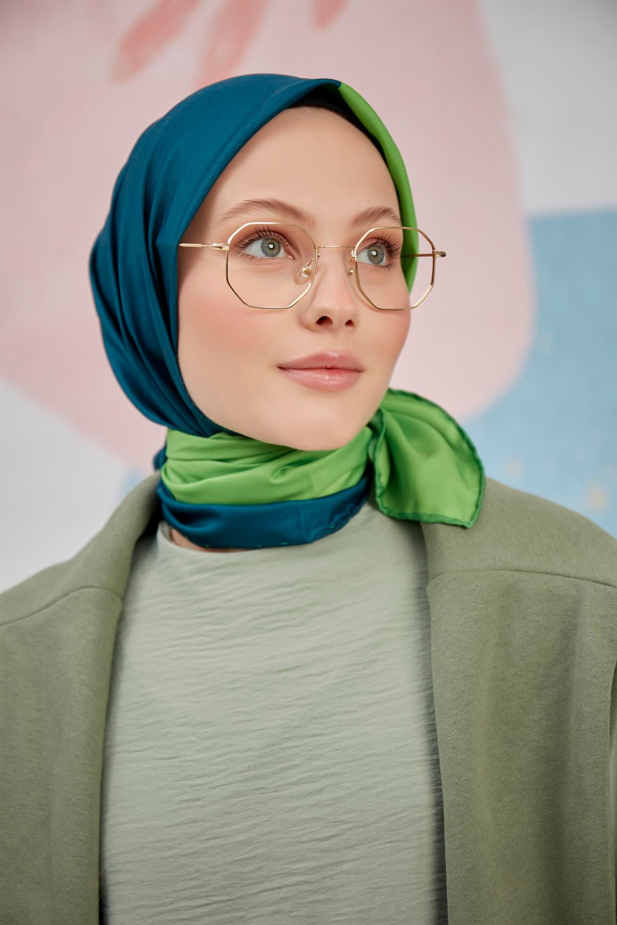 Dijital Baskılı Twill Eşarp Benetton-Yeşil