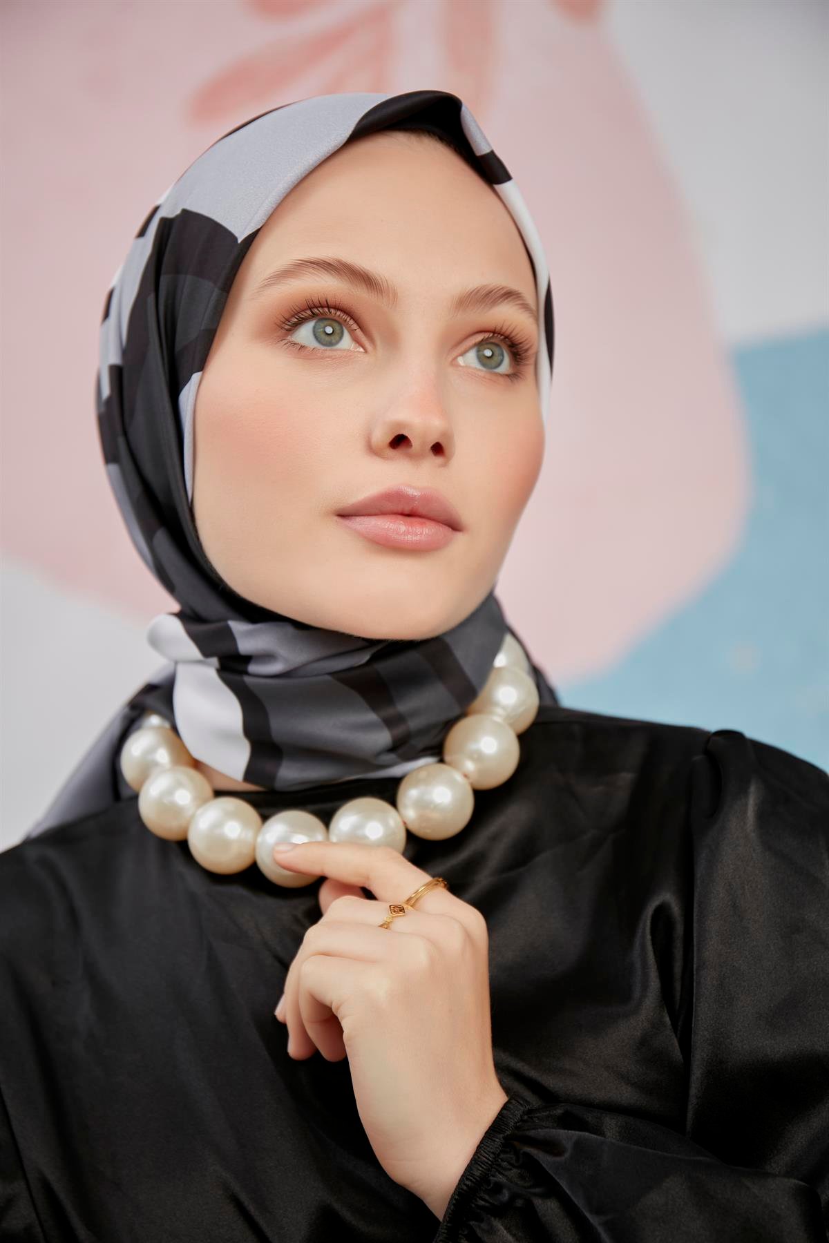 Dijital Baskılı Twill Eşarp Siyah