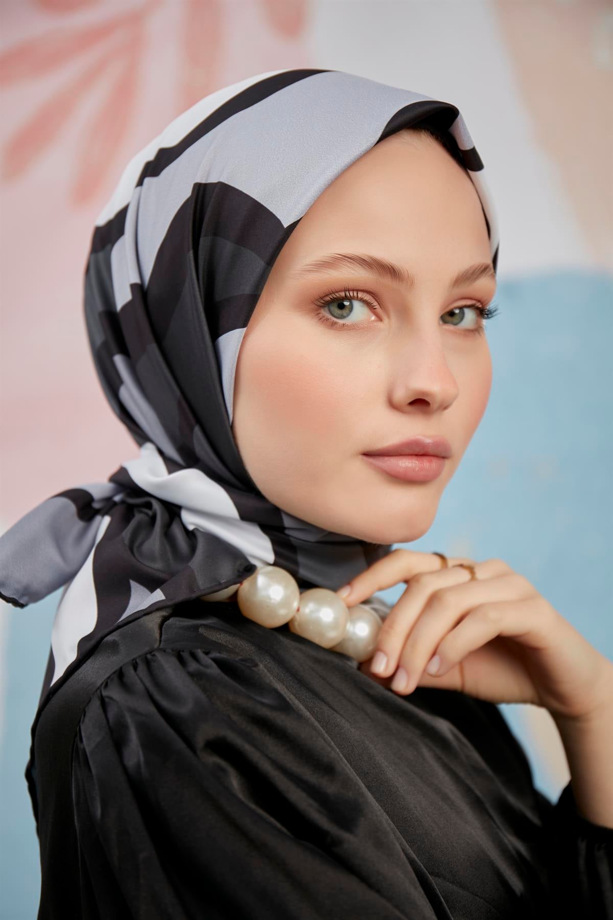 Dijital Baskılı Twill Eşarp Siyah
