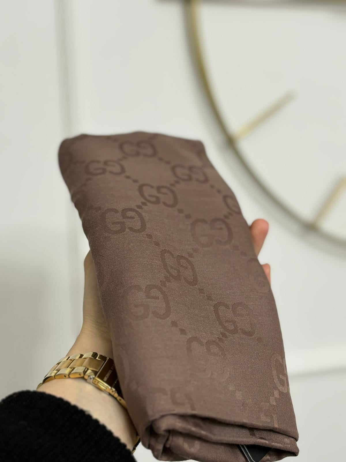 Gucci Desen Jakar Şal Vizon
