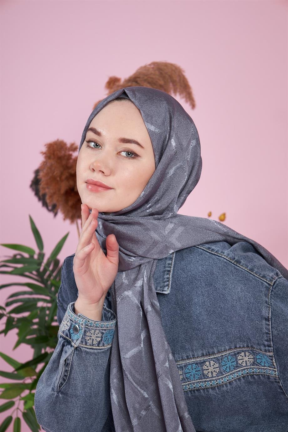 İpeksi İtalyan Jakar Şal Kare Desen Füme