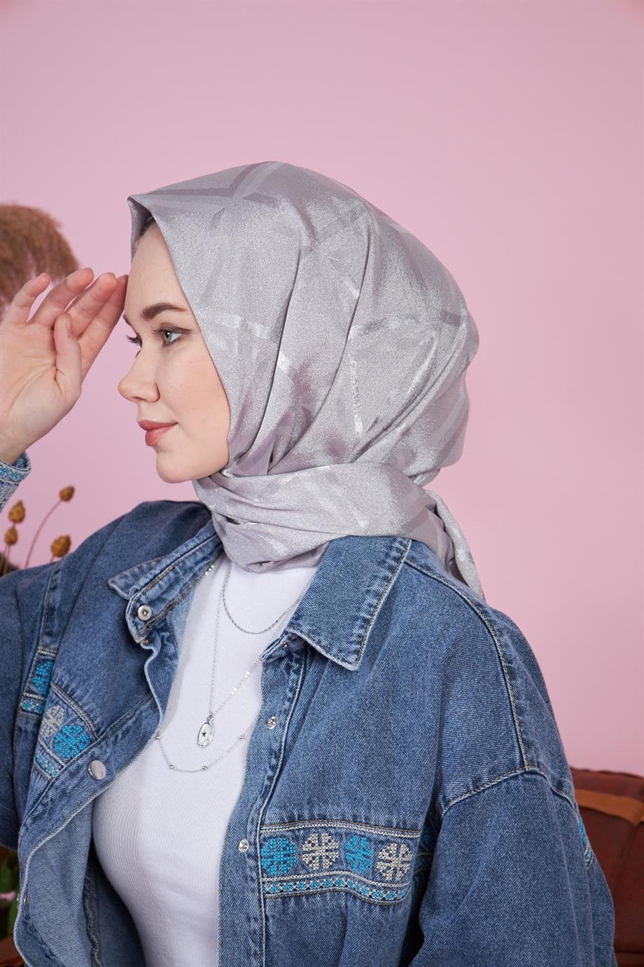 İpeksi İtalyan Jakar Şal Kare Desen Gri