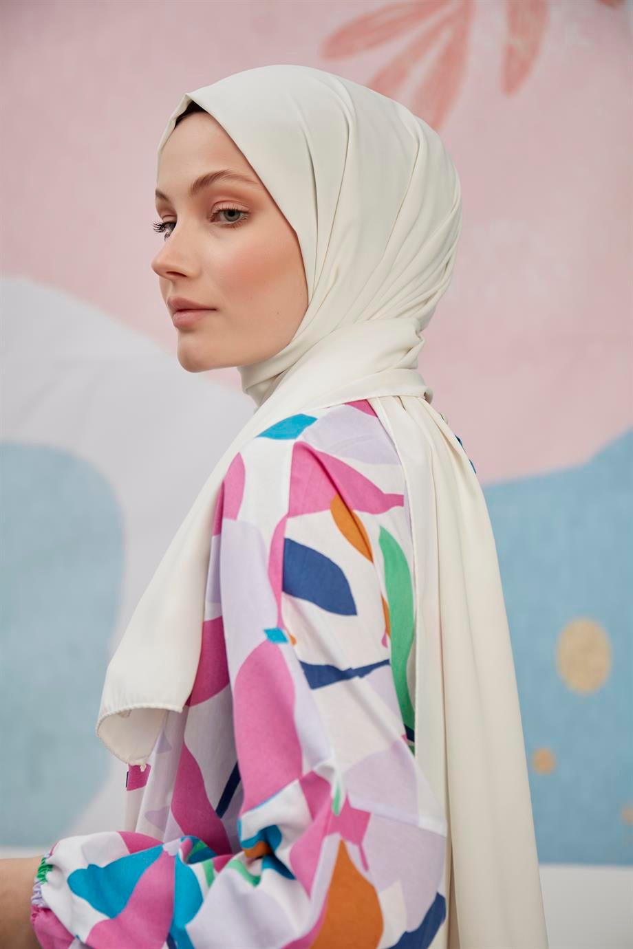 Medine İpeği Şal Ekru