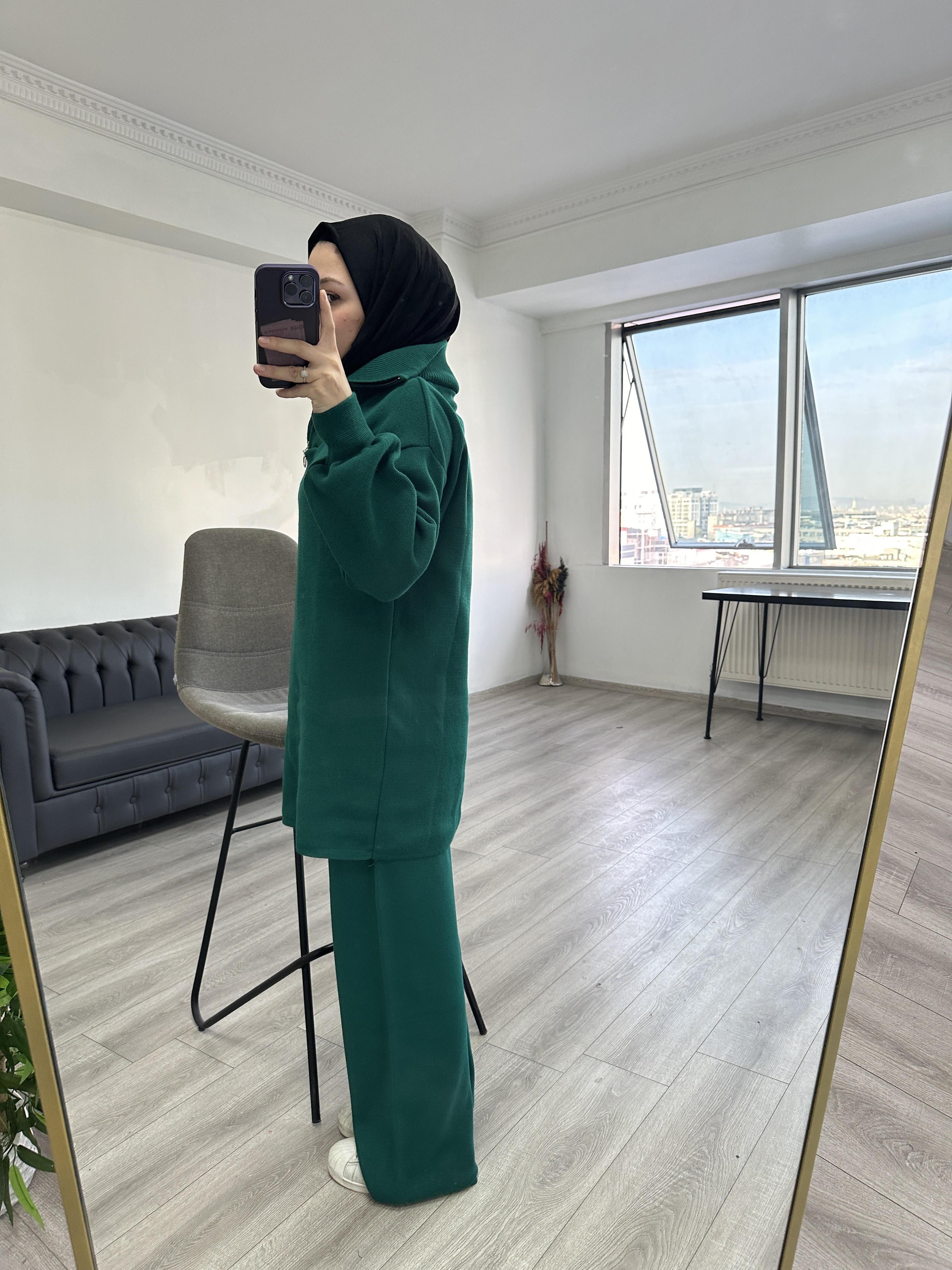 Triko Takım Düz Zümrüt Yeşili