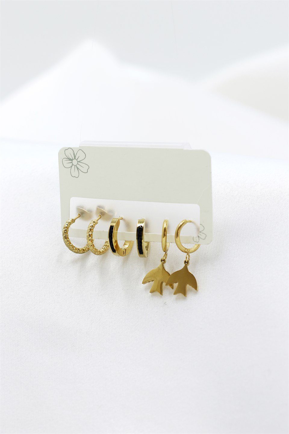 Altın Sarısı Renkli Kuş Motifli 6'lı Çelik Küpe Seti