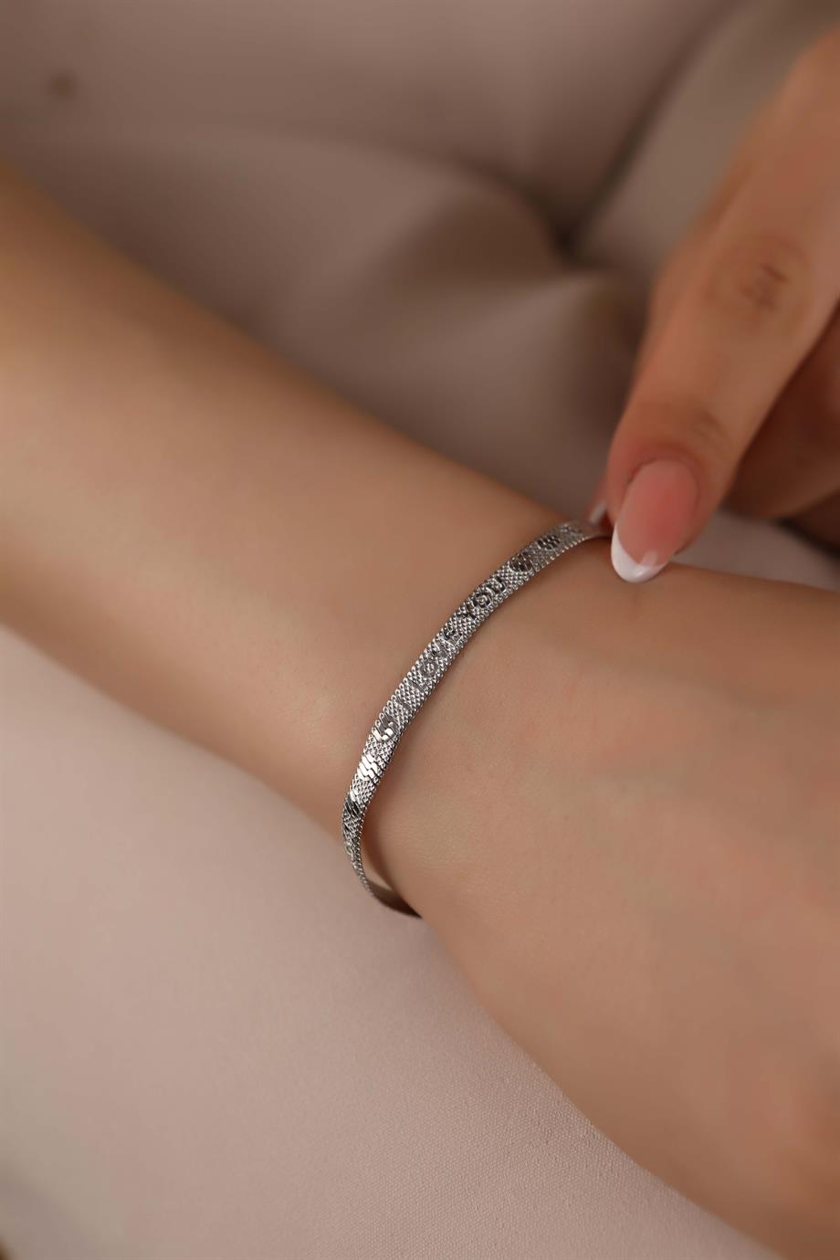 Silver Mysterious Love Bileklik 