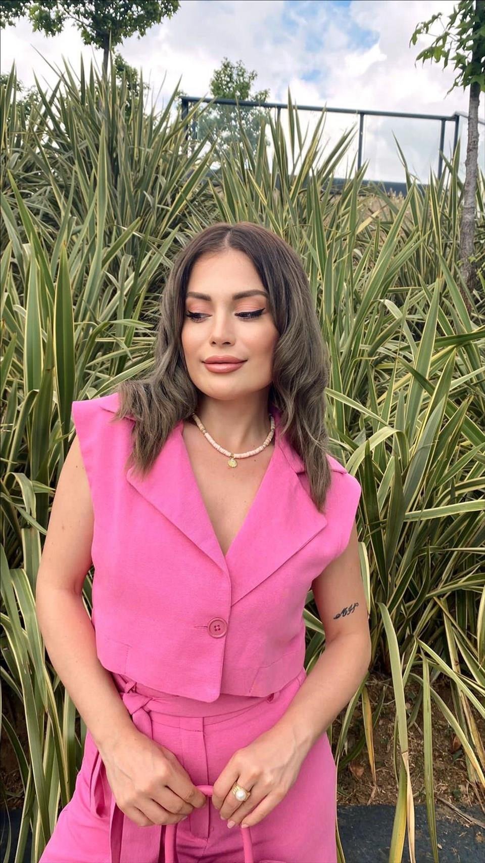 %100 Keten Ceketli Pembe Tulum