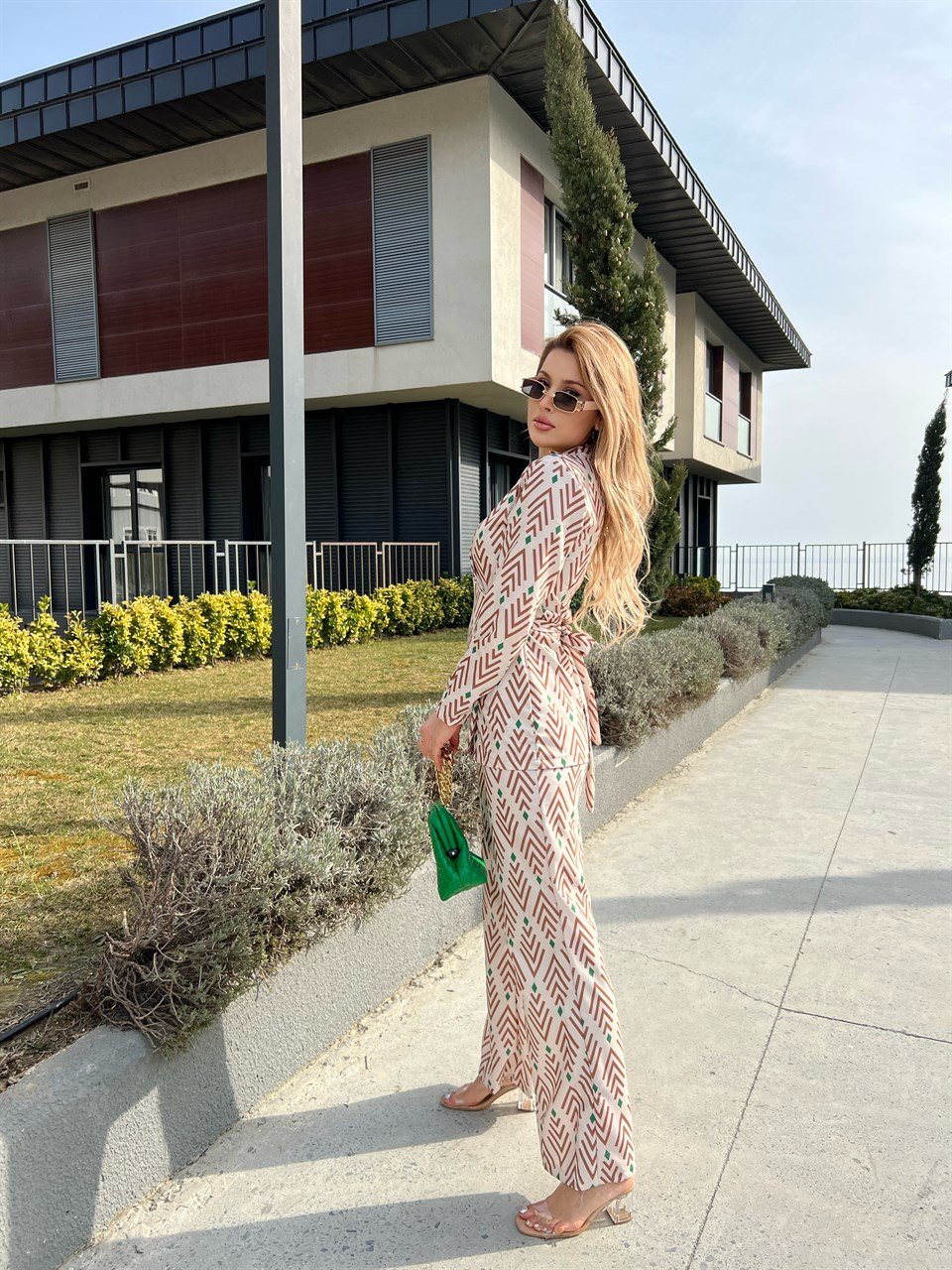 Alvora Saten Takım