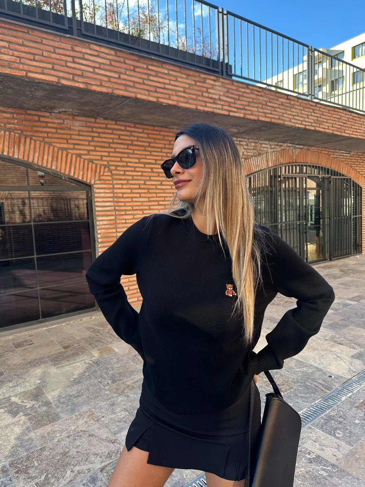 Ayıcık Nakışlı Triko Kazak Siyah kzk2024styq