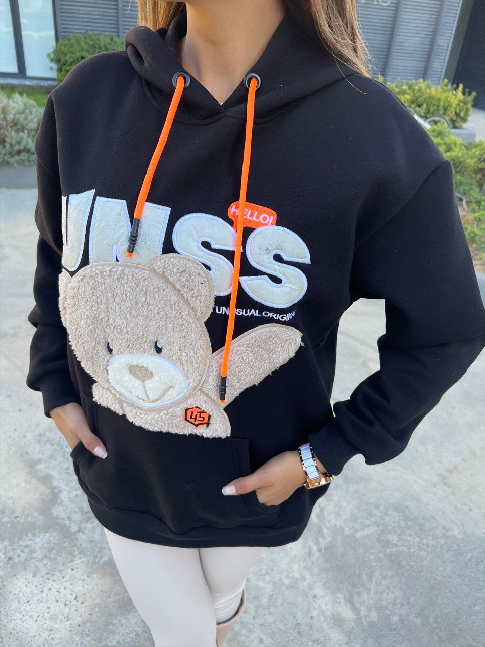 Bear Peluş İşlemeli Siyah Kapüşonlu Sweat 