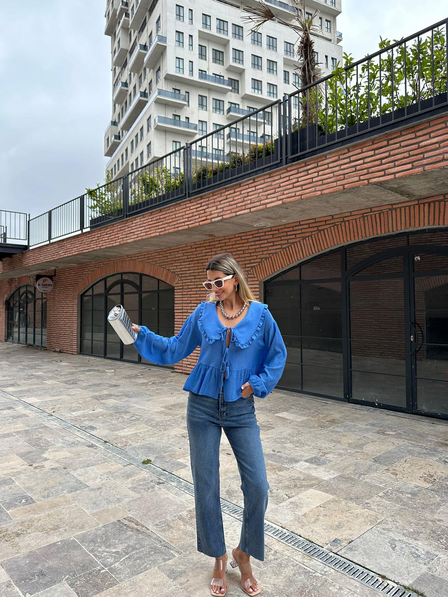 Bebe Yaka Mavi Bağlamalı Gömlek 07062134