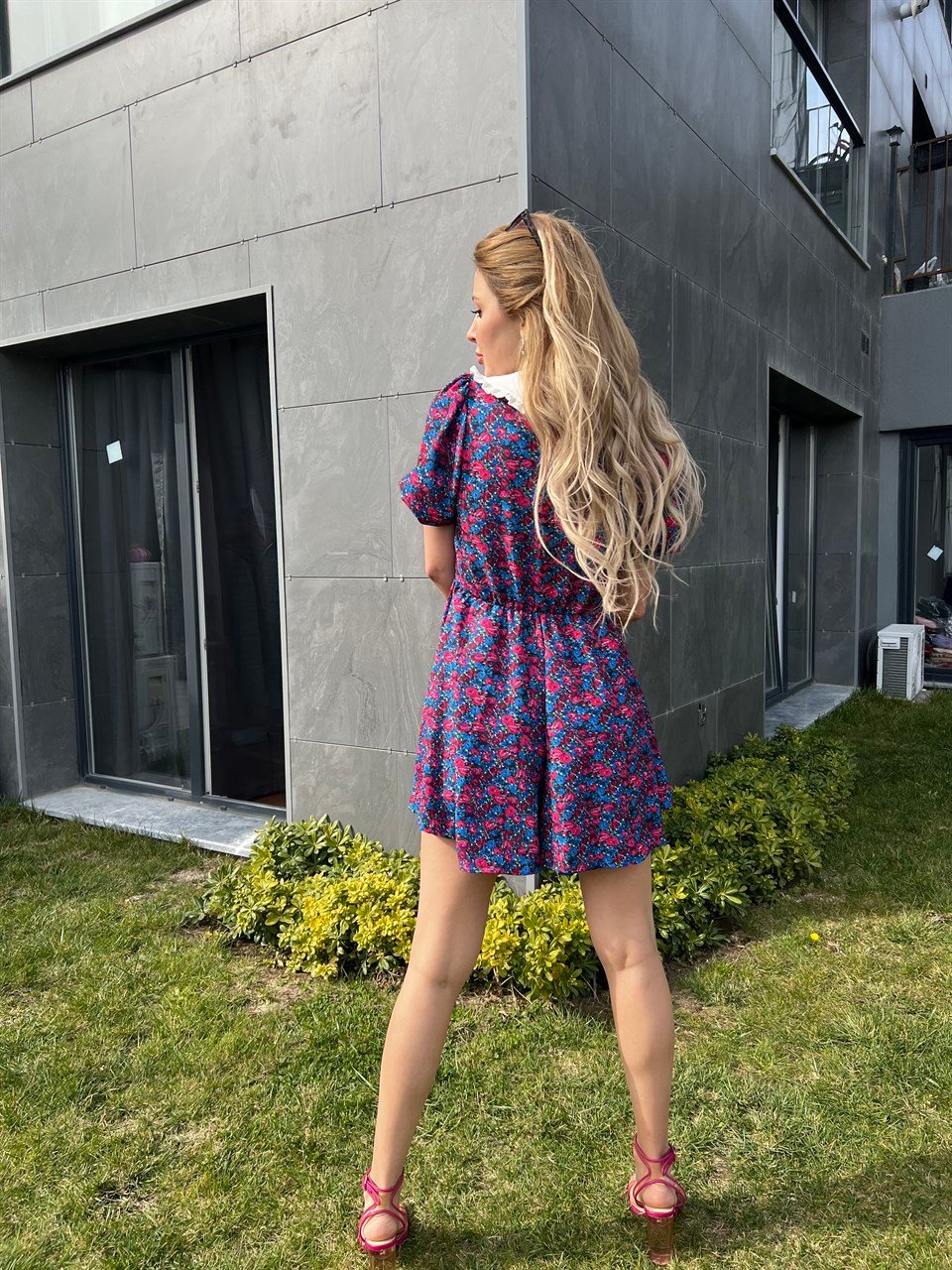 Bebe Yaka Şortlu Elbise