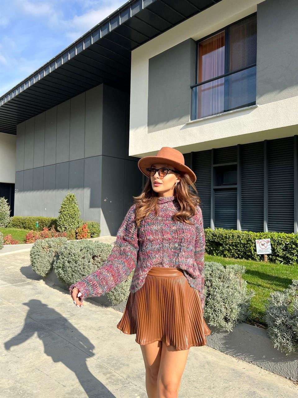Bloom Renkli İthal Kazak