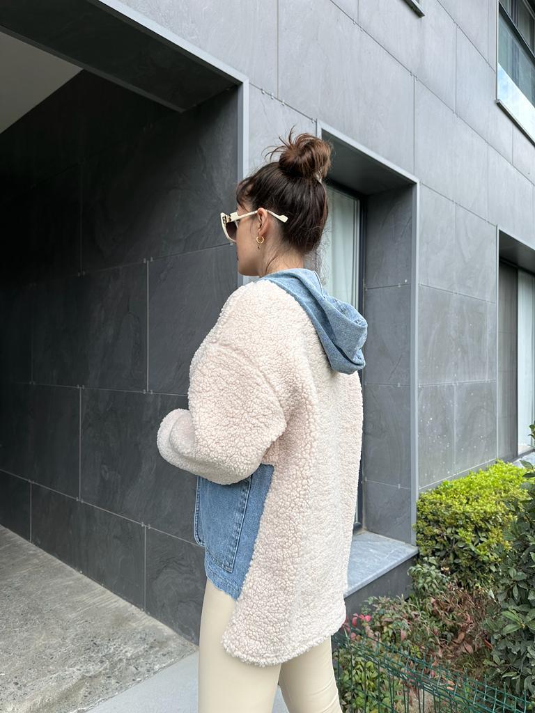 Blue Jean Garnili Kapşonlu Kuzu Mont 1707445