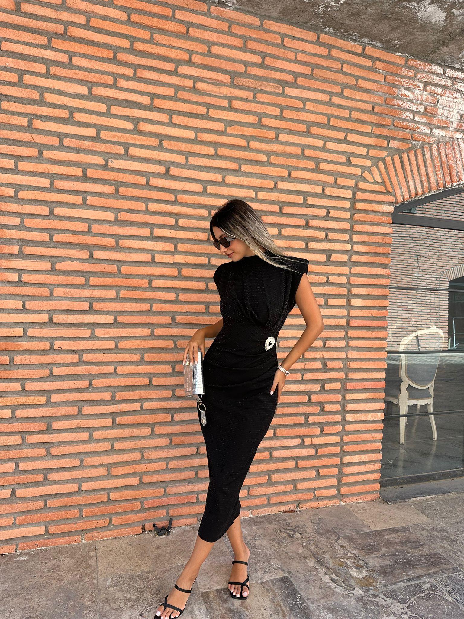 Broşlu Işıltılı Siyah Kalem Elbise 070621202