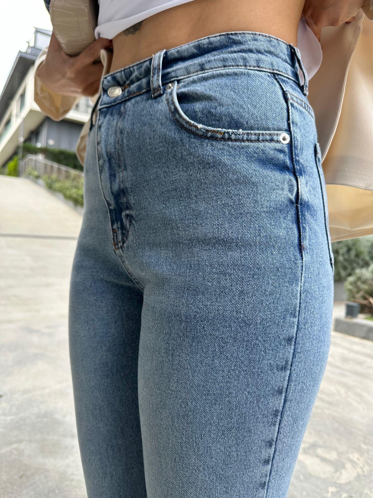 Buz Mavi Yüksek Bel Mom Jean Pantolon  17074536