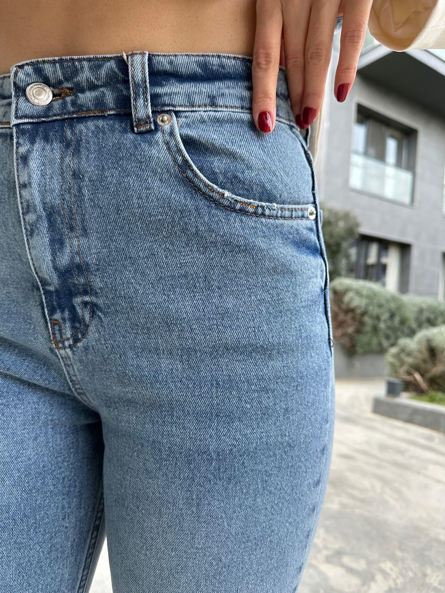 Buz Mavi Yüksek Bel Mom Jean Pantolon  17074536
