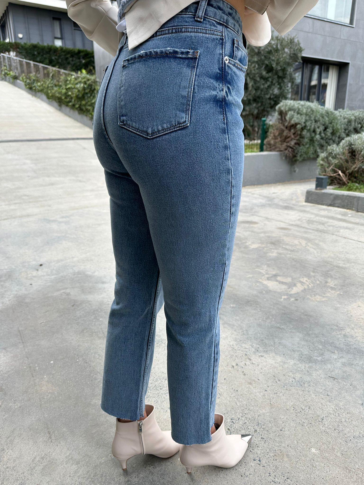 Buz Mavi Yüksek Bel Mom Jean Pantolon  17074536