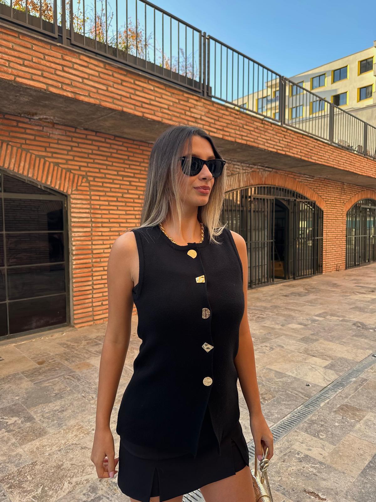 Çakıl Taşı Gold Düğme Yelek Siyah ylk2006styq