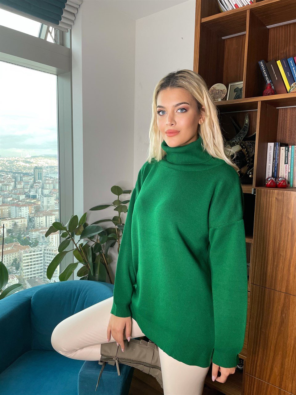 Çam Yeşili Oversize Boğazlı Triko