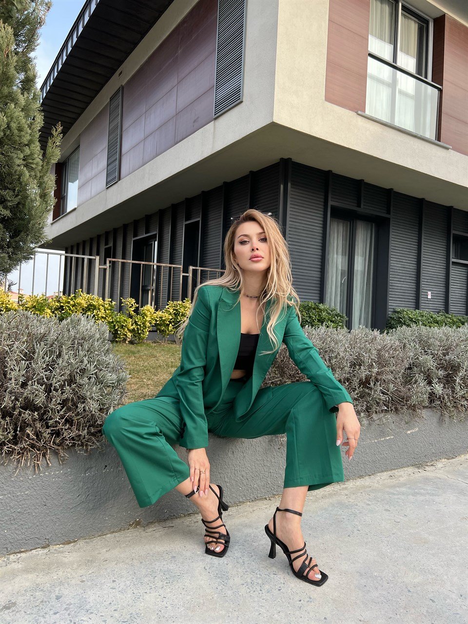 Çam Yeşili Palazzo Takım
