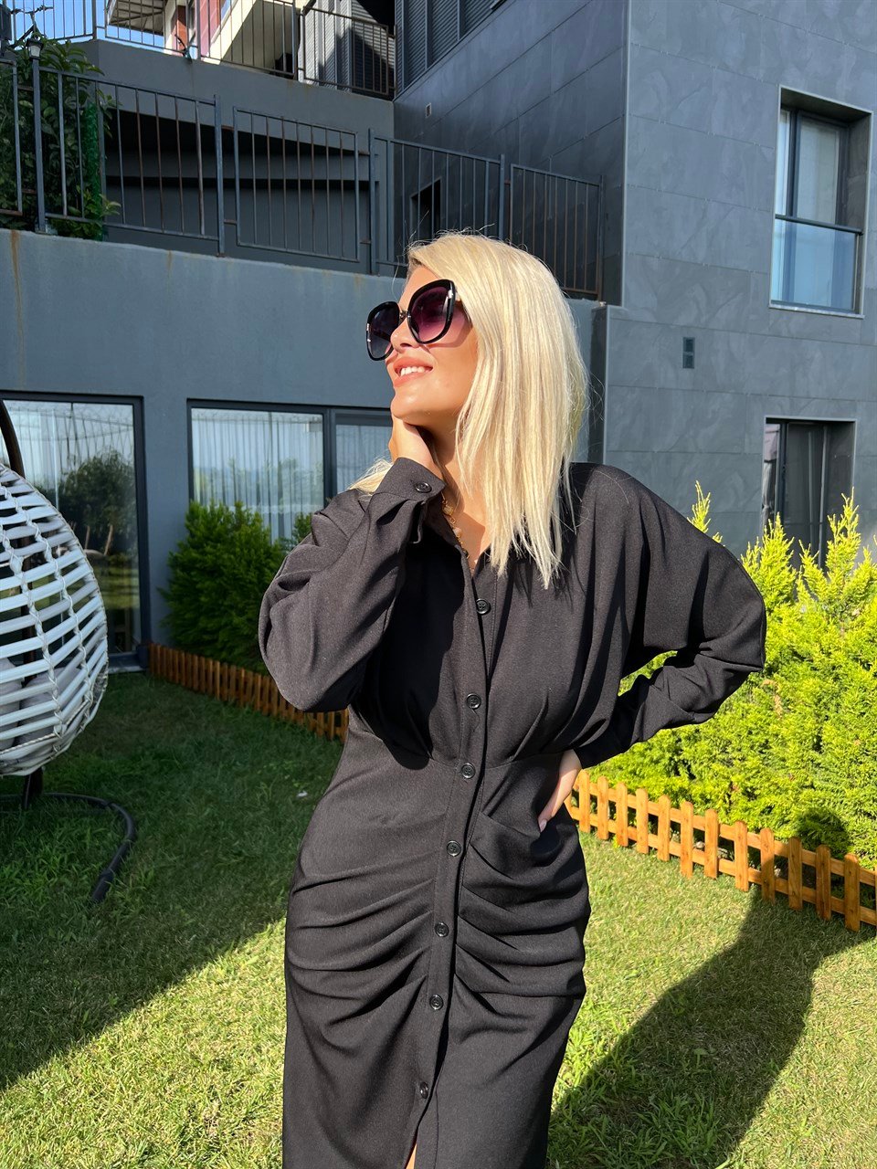 Celina Siyah Bel Büzgü Gömlek Elbise