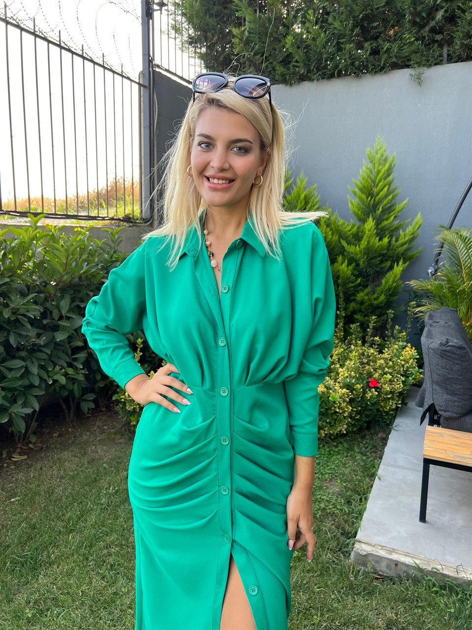 Celina Yeşil Bel Büzgü Gömlek Elbise