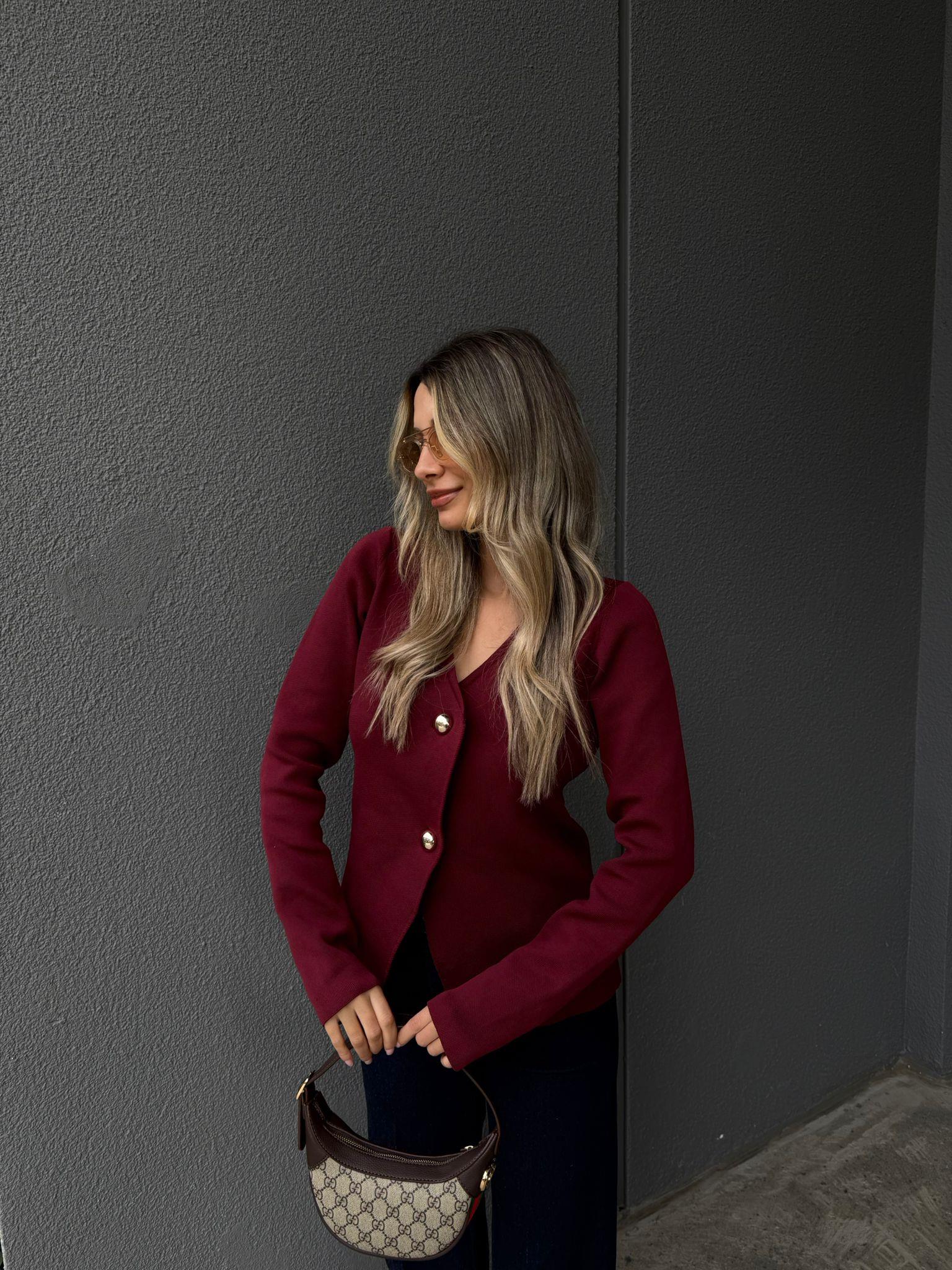 Çift Düğme Asimetrik Bordo Hırka hrk2177htfsn