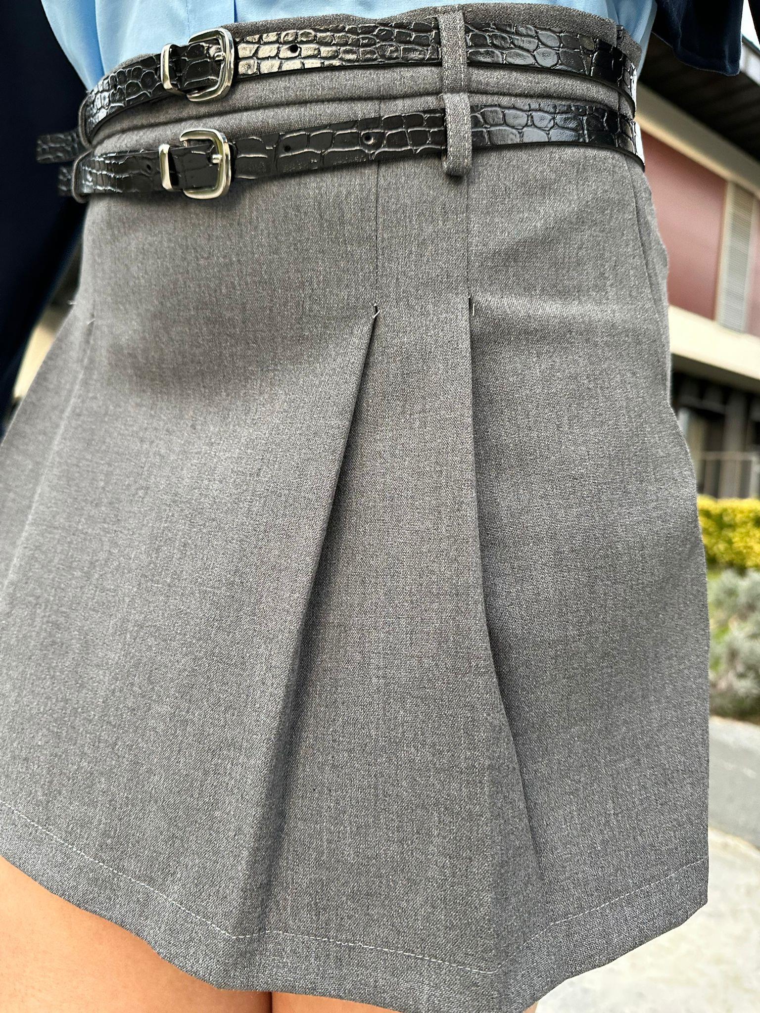 Çift Kemerli Şortlu Mini Gri Etek  17074555