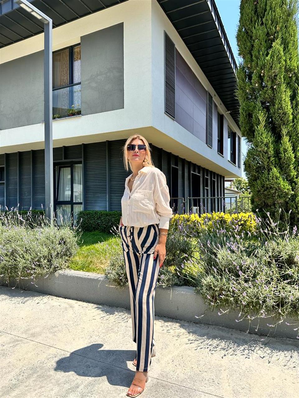 Çizgili Bağcıklı Lacivert Pantolon 0707294