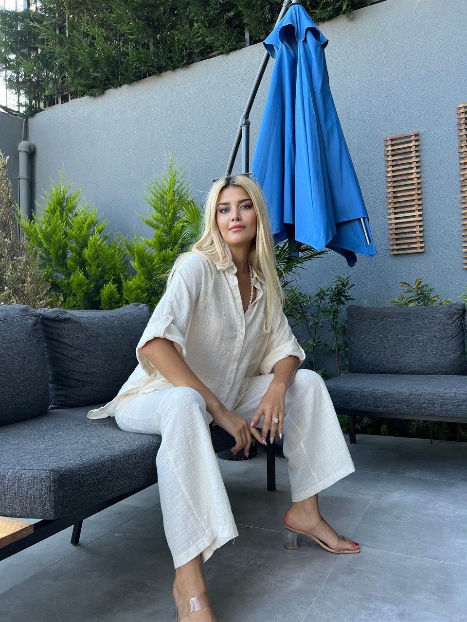Clara Taş Keten Takım