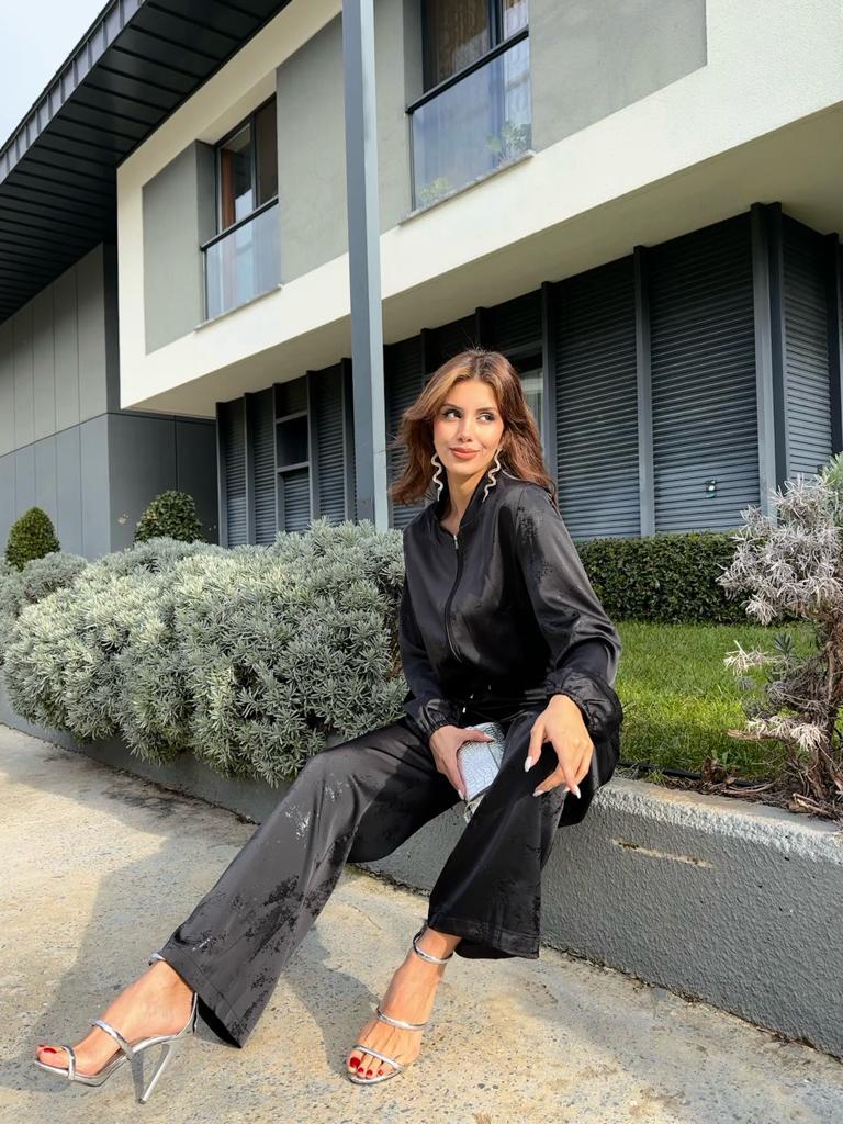 Desenli Siyah Elite Takım 1707537