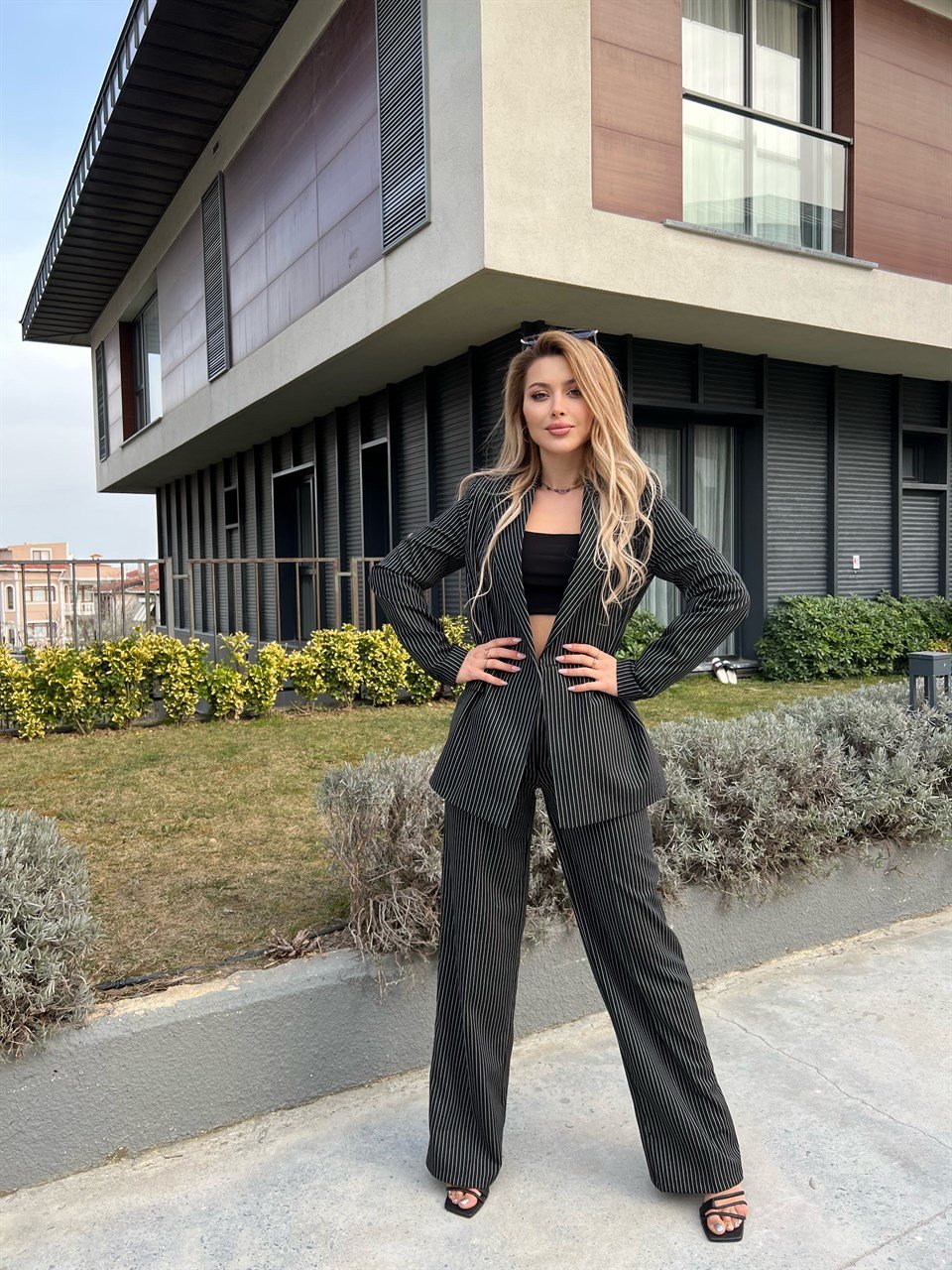 Dikey Çizgili Palazzo Takım