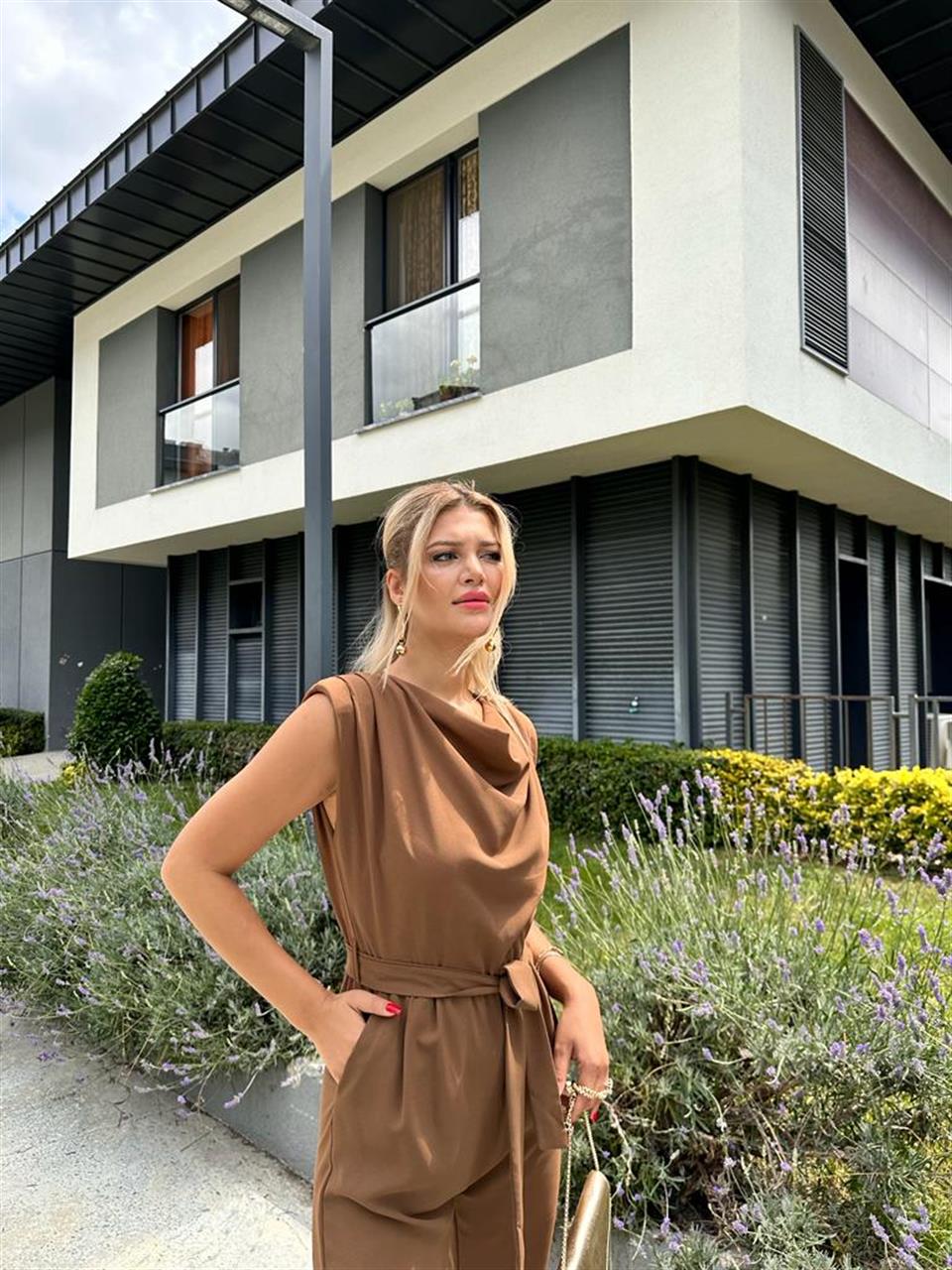 Dökümlü Yaka Beli Lastikli Kahverengi Tulum Tulum 0707284