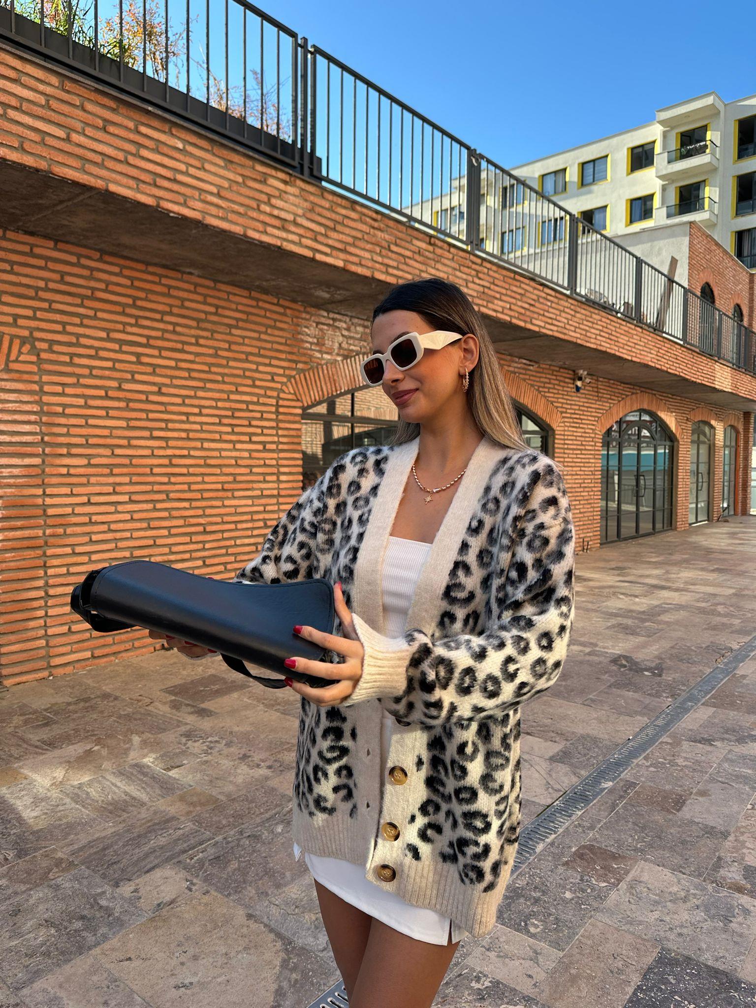 Düğmeli Leopar Hırka Taş Siyah hrk1067feu