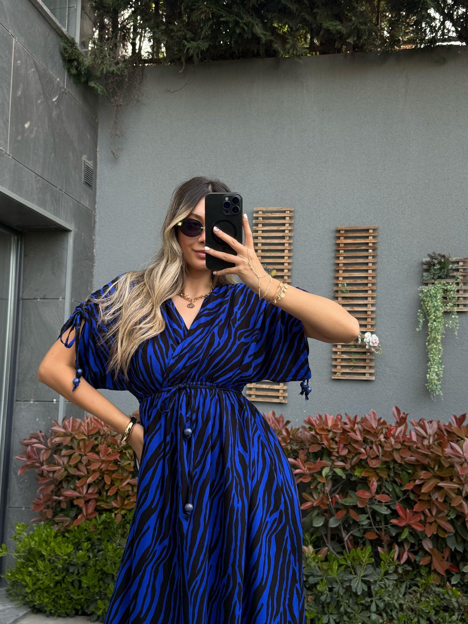 Düşük Kol Mavi Zebra Desen Viskon Elbise070621152