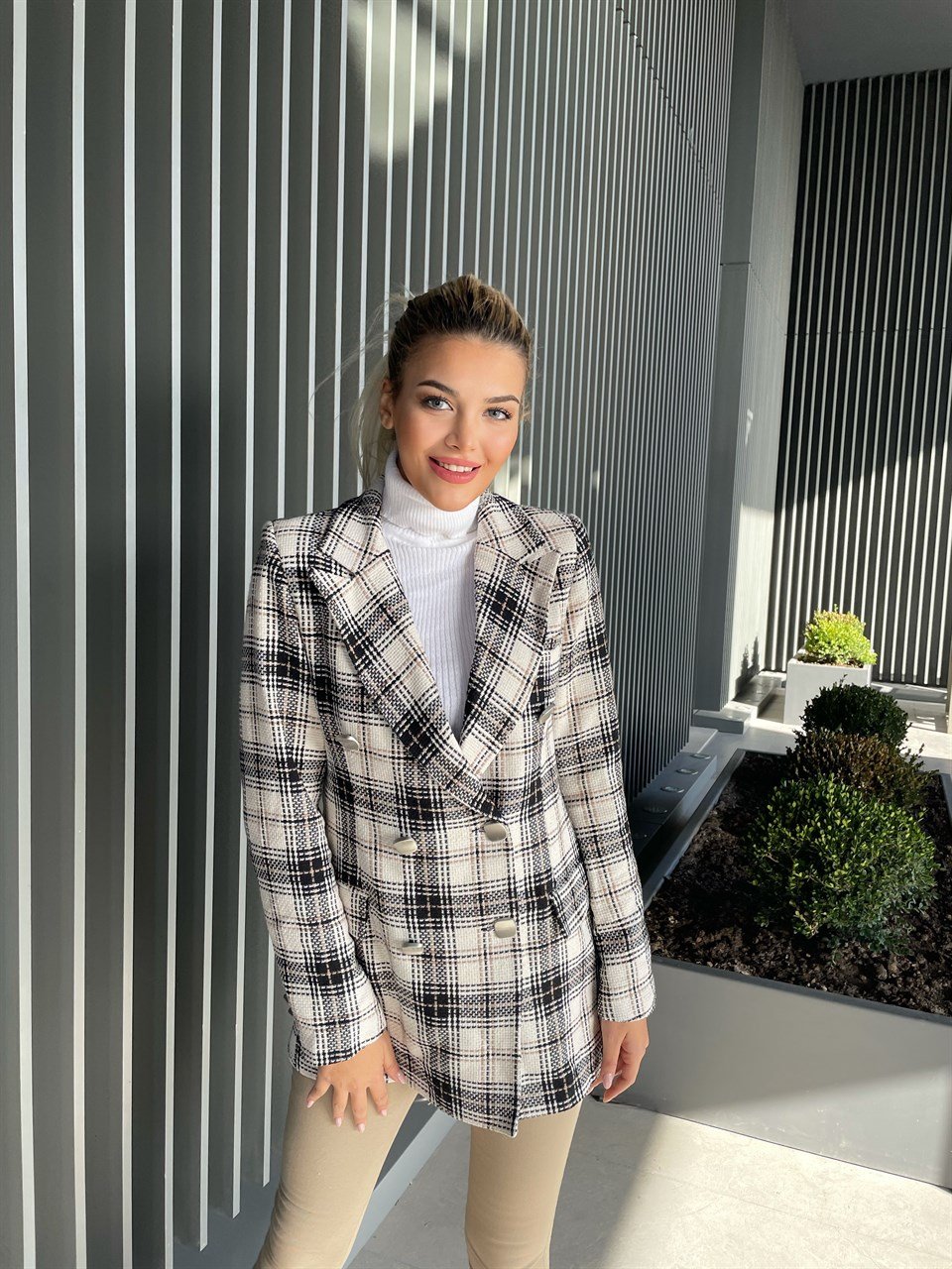 Ekose Düğme Detay Blazer Ceket