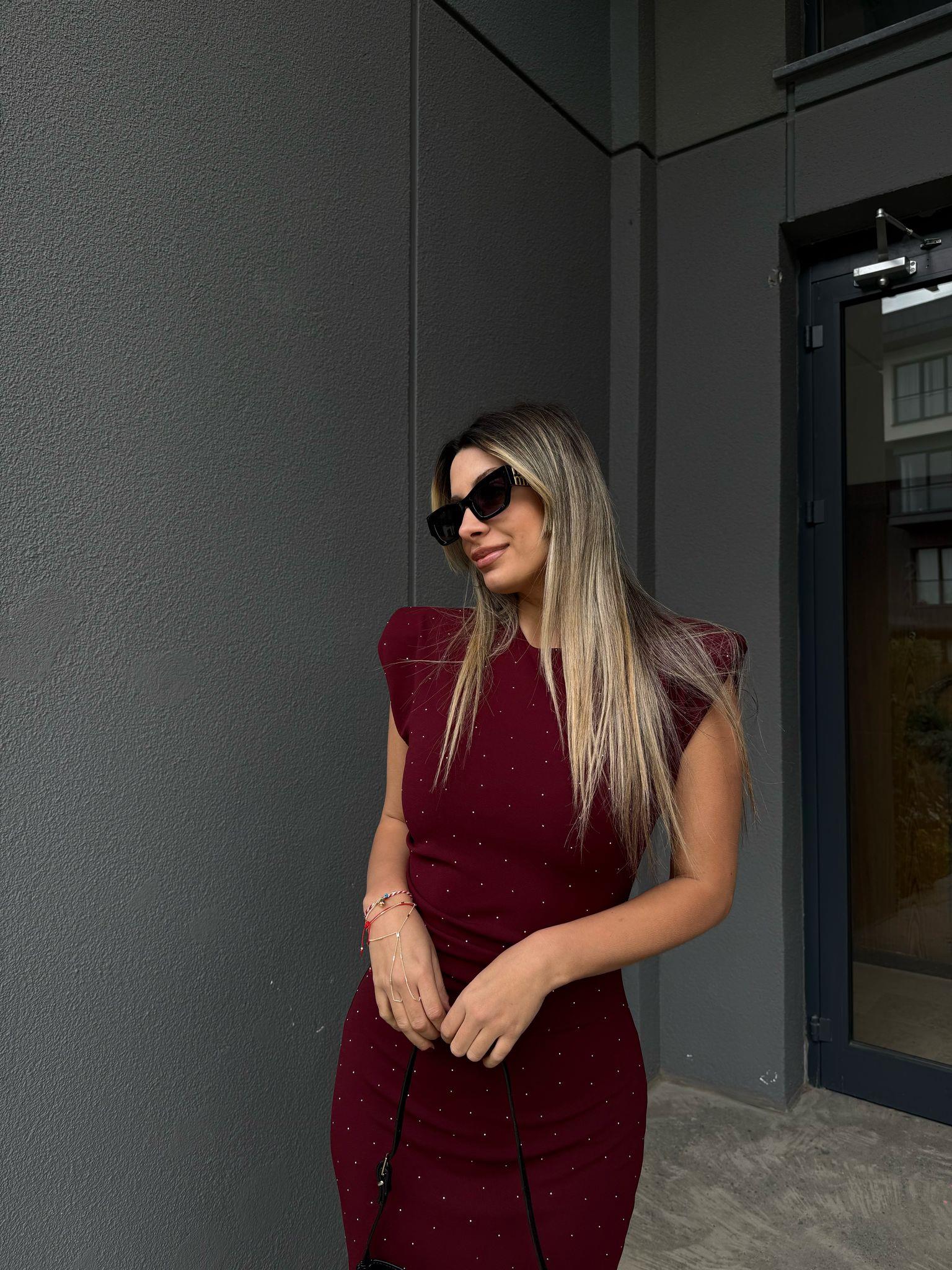 Emily Sıfır Kol Taş İşleme Tül Elbise Bordokelb2216grs