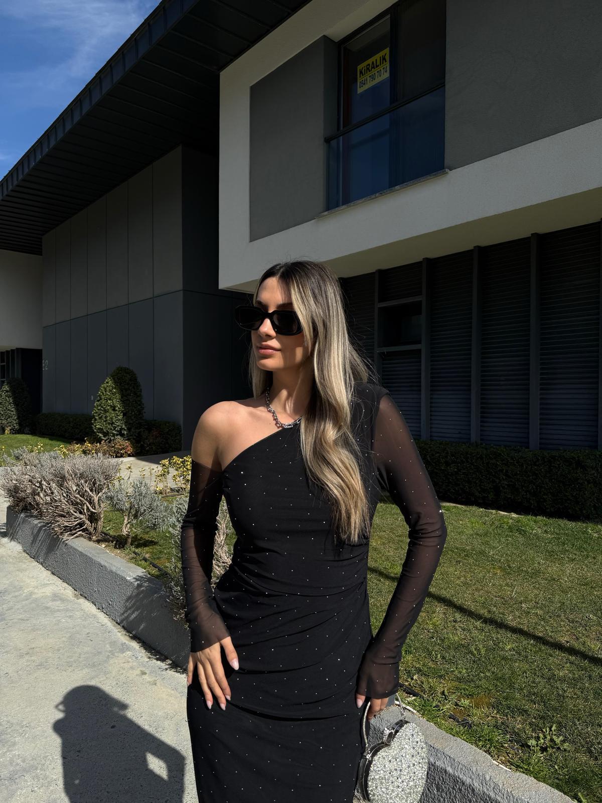 Emily Tek Omuz Taşlı Tül Elbise kelb2210grs
