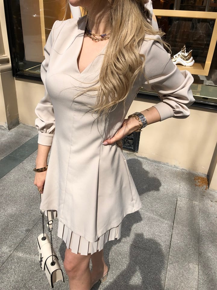 Etek Ucu Piliseli Vizon Elbise