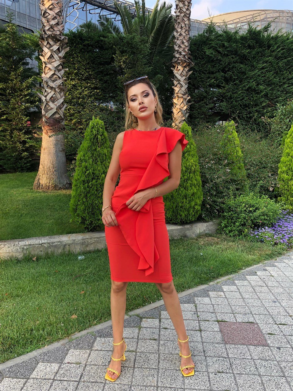 Fırfır Detay Nar Çiçeği Kalem Crep Elbise