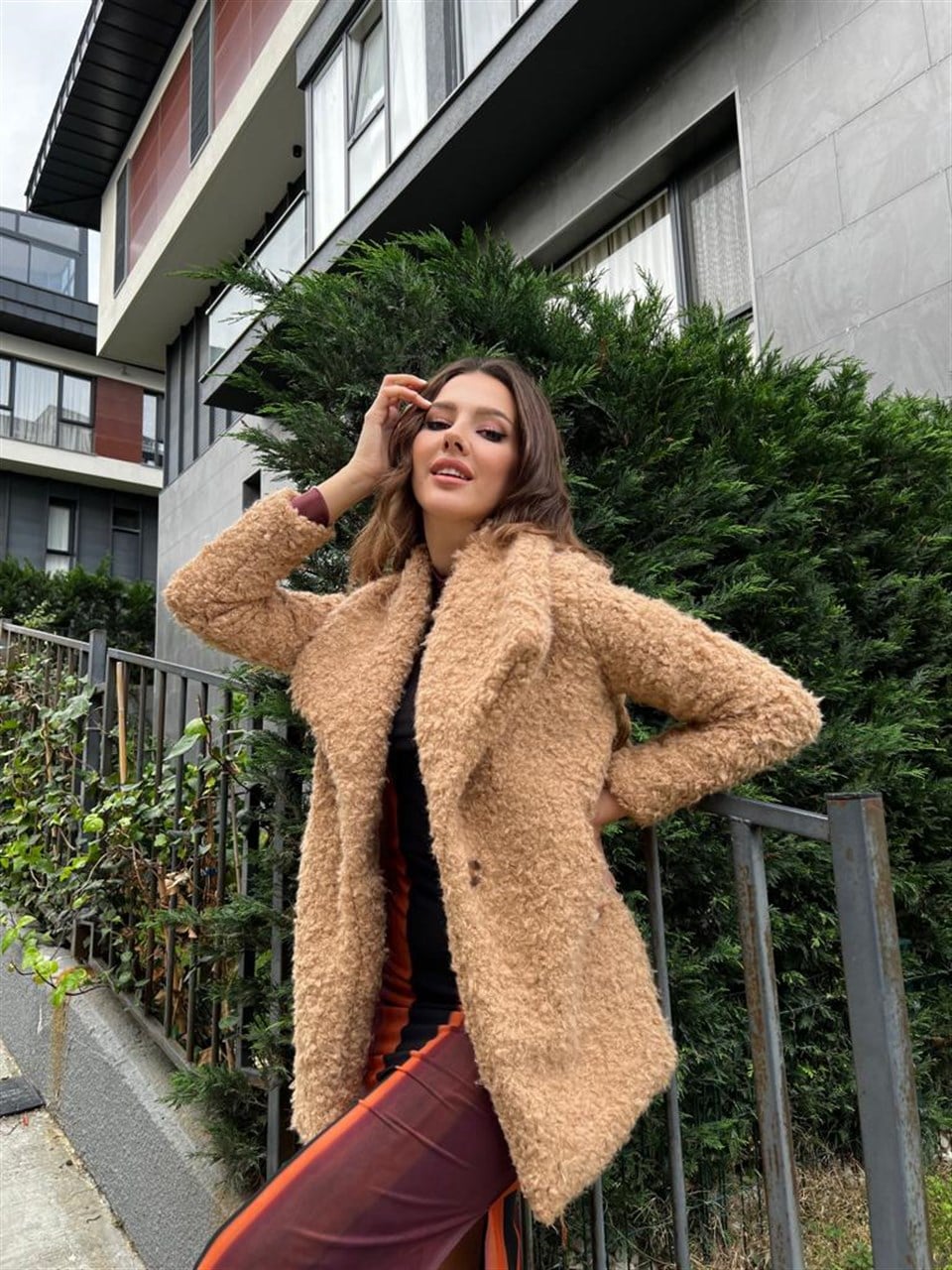 Geniş Yaka Bürümcük Camel Kaban 6398