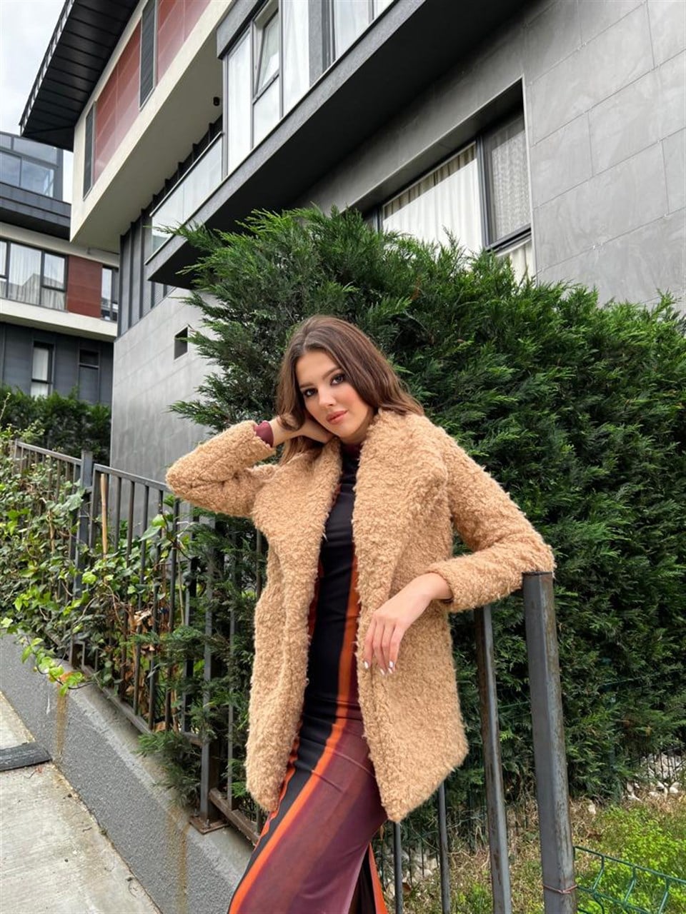Geniş Yaka Bürümcük Camel Kaban 6398