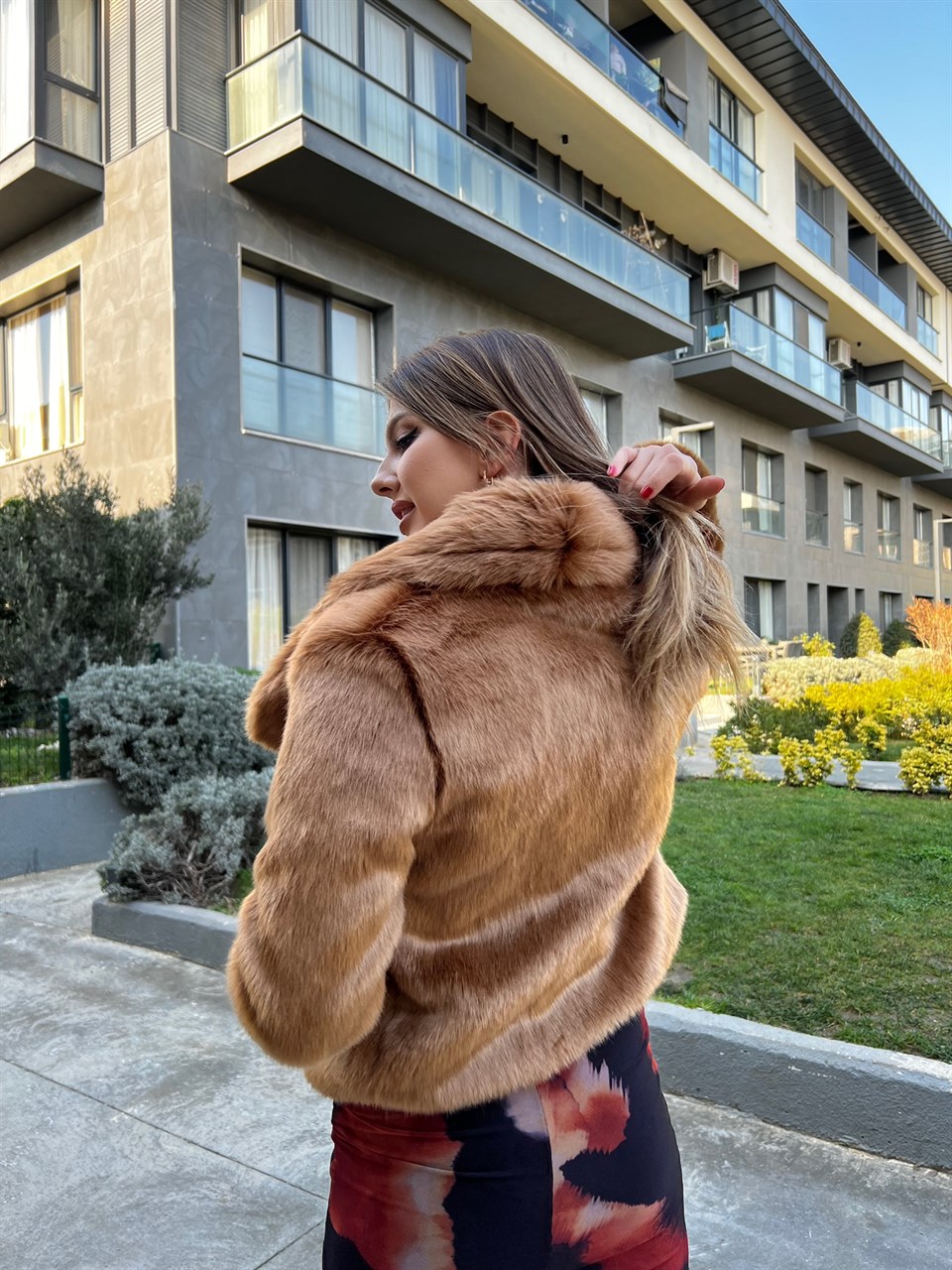 Geniş Yaka Vip Kalite Camel Kürk 1964
