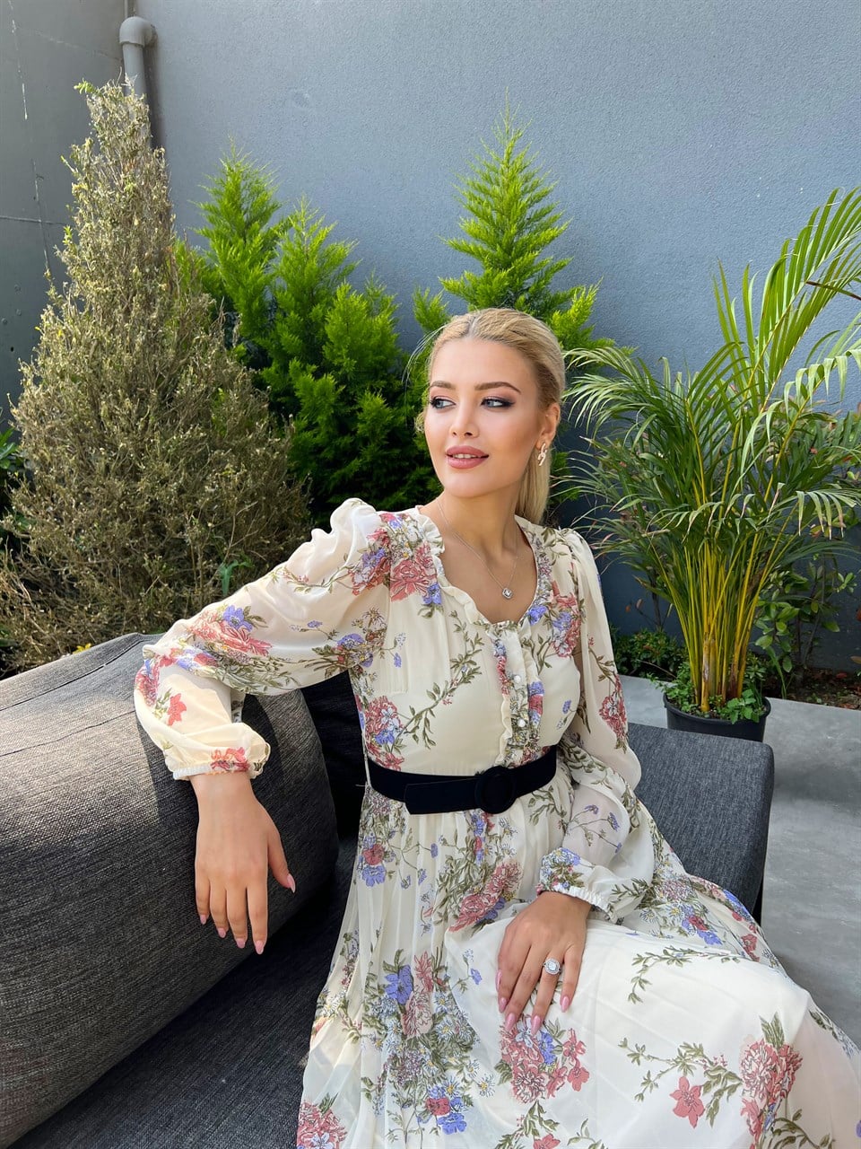Gilda Astarlı Krem Şifon Elbise