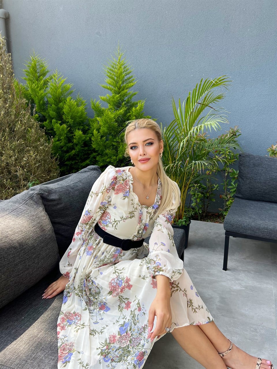 Gilda Astarlı Krem Şifon Elbise