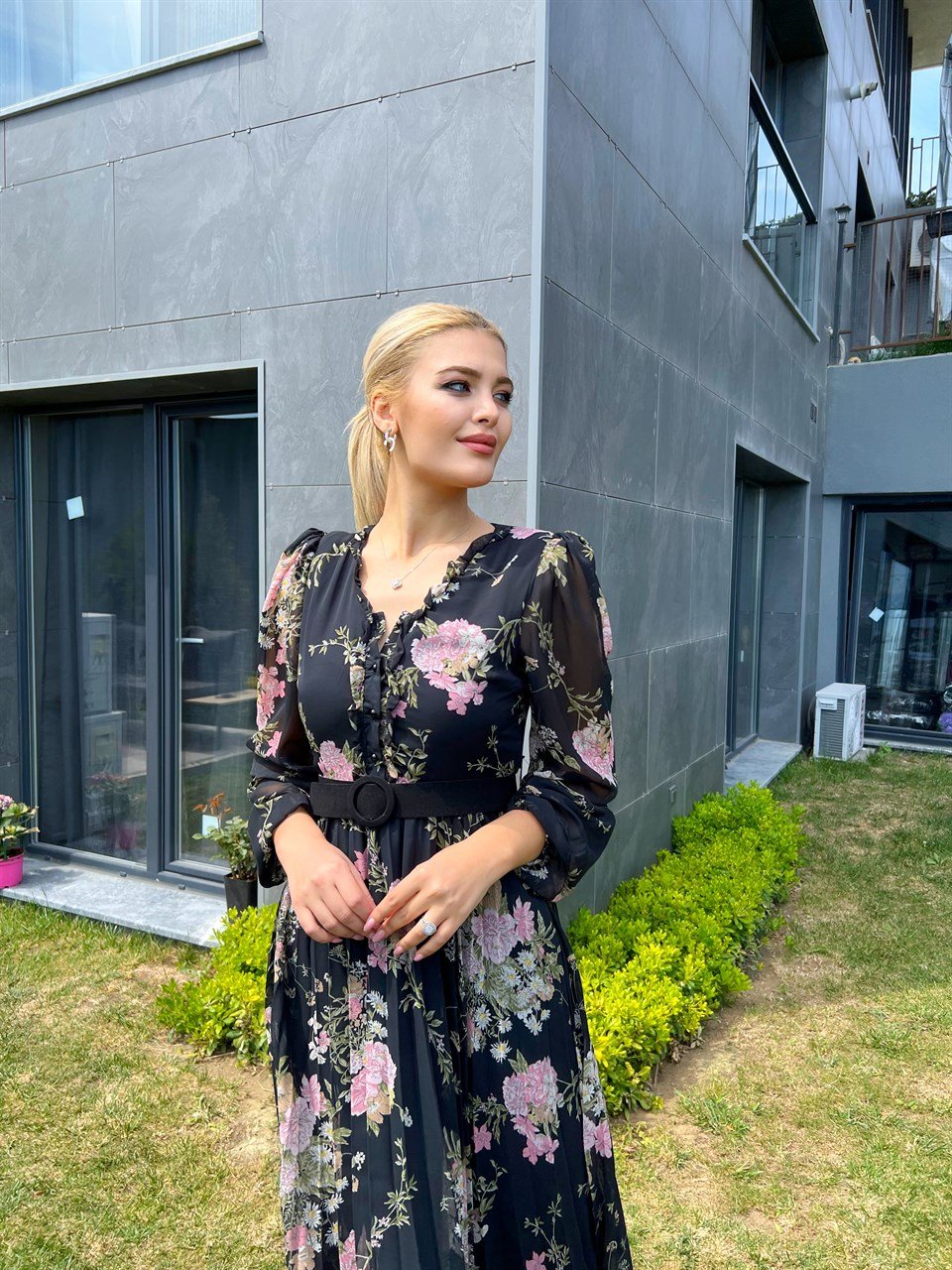 Gilda Astarlı Siyah Şifon Elbise