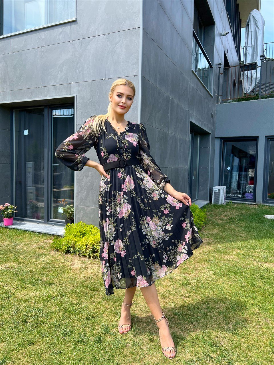 Gilda Astarlı Siyah Şifon Elbise