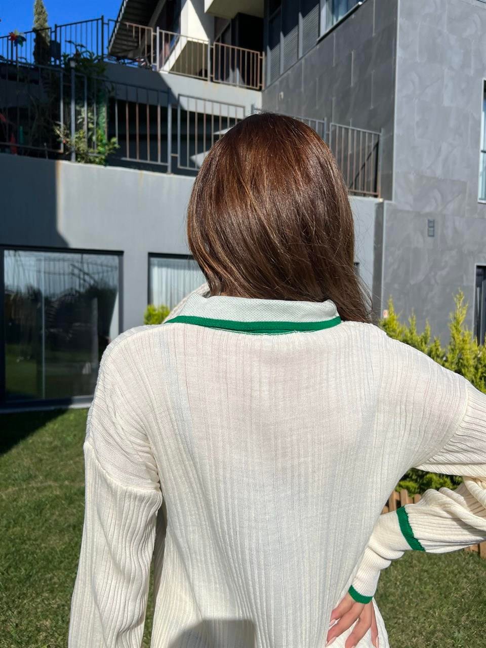 Gömlek Yaka Yeşil Çizgili Triko Taş Takım