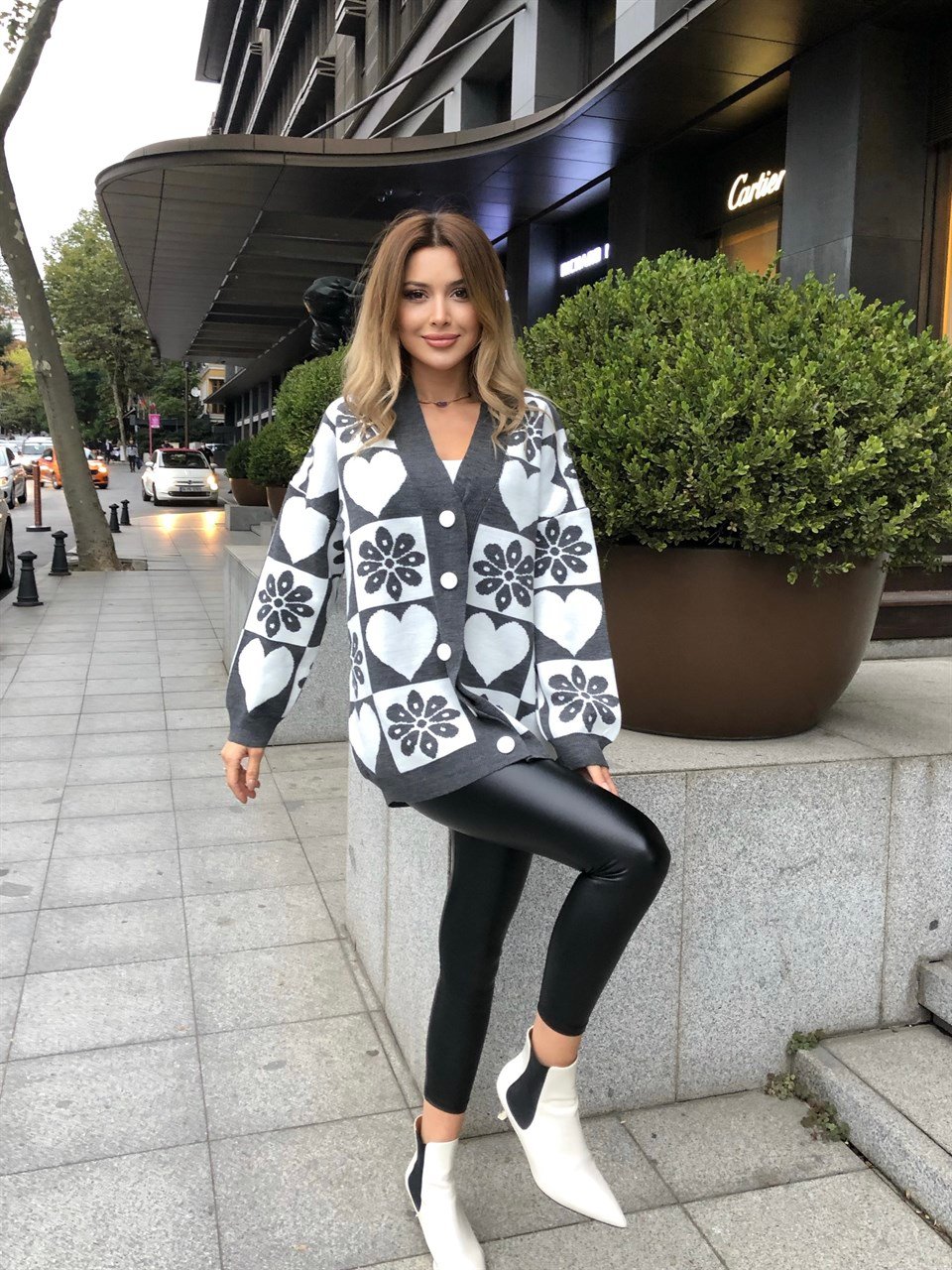 Gri Kalp Hırka